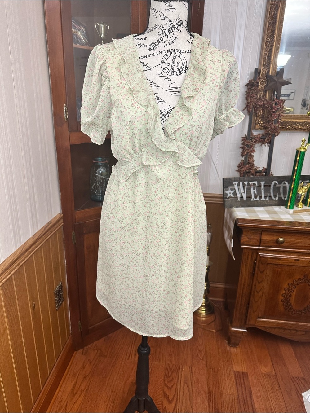 Love Tree Mint Green Floral Ruffle Midi Dress